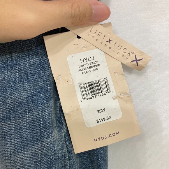 New NYDJ size 20W Alina Legging Stretch Skinny Jeans Stretch Comfy High Rise - Picture 4 of 12
